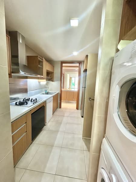 The Berth by the Cove Condominium For Sale at S$ 2,550,000 | PropertyGuru Singapore - Kitchen