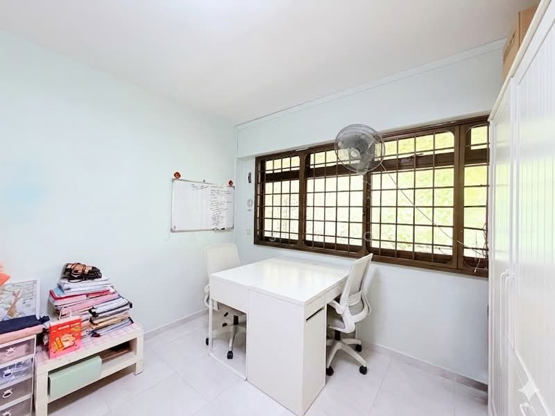 154 Jalan Teck Whye, 154 Jalan Teck Whye, 3 Bedrooms, 1,076 sqft, HDB Flat For Sale, by James Yeo, 500074874 - Study - PropertyGuru.com.sg