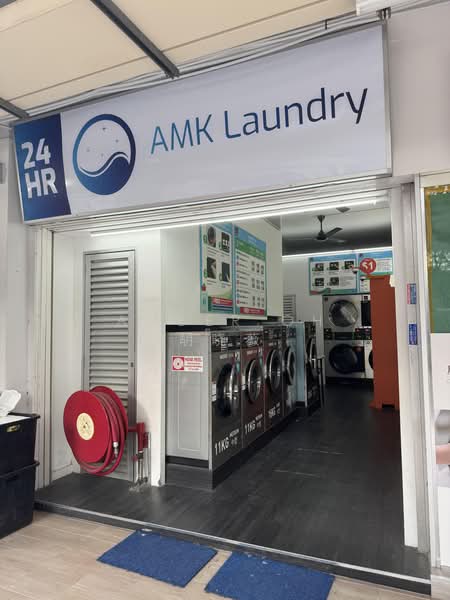 202 ang mo kio avenue 3, 202 ang mo kio avenue 3, 250 sqft, Shop / Shophouse For Rent, by Amber Oh 胡晓薇, 500074880 - Exterior - CommercialGuru.com.sg