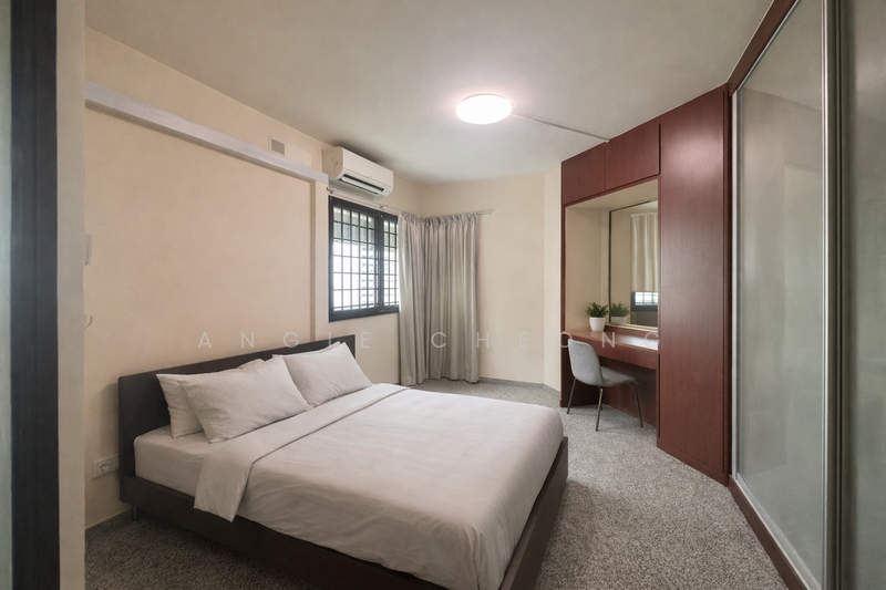 Bedroom (illustration purposes)