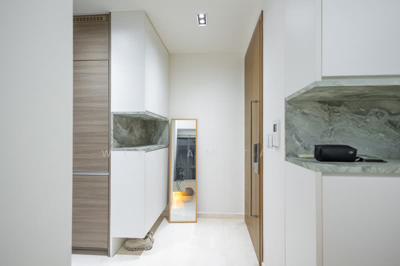 8 Saint Thomas Condominium For Sale at S$ 1,600,000 | PropertyGuru Singapore - Entrance