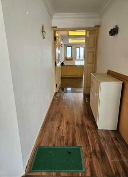 Kensington Park Condominium For Sale at S$ 3,180,000 | PropertyGuru Singapore - Entrance