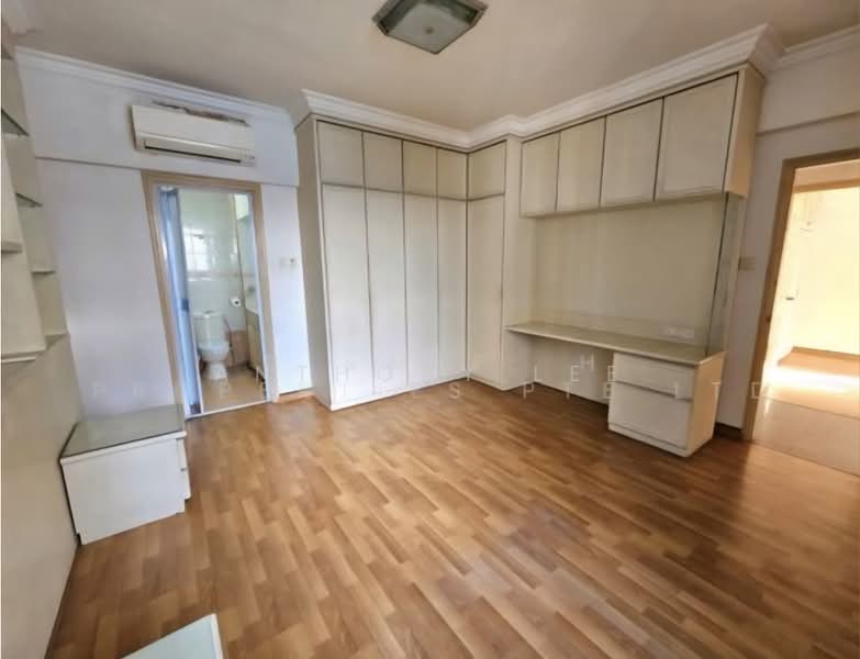 Kensington Park, 12 Kensington Park Drive, 3 Bedrooms, 1,668 sqft, Condominium For Sale, by Anthony Lee, 500074902 - Bedroom - PropertyGuru.com.sg