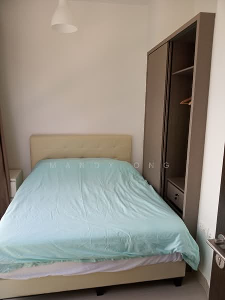 Guillemard Suites Apartment For Sale at S$ 920,000 | PropertyGuru Singapore - Bedroom