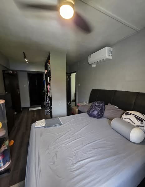 525 Woodlands Drive 14 HDB Flat For Sale at S$ 600,000 | PropertyGuru Singapore - Bedroom