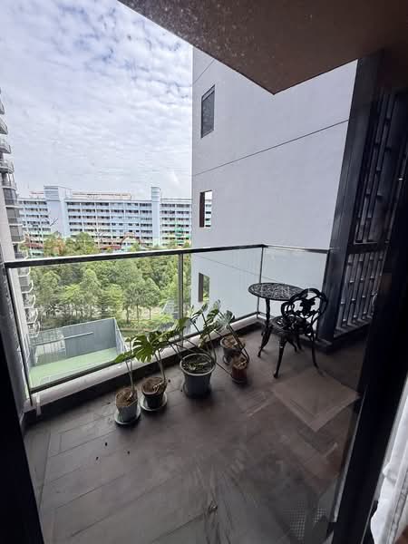Lake Grande Condominium For Sale at S$ 1,620,000 | PropertyGuru Singapore - Balcony