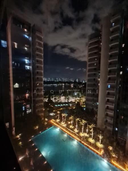 Lake Grande Condominium For Sale at S$ 1,620,000 | PropertyGuru Singapore - Exterior