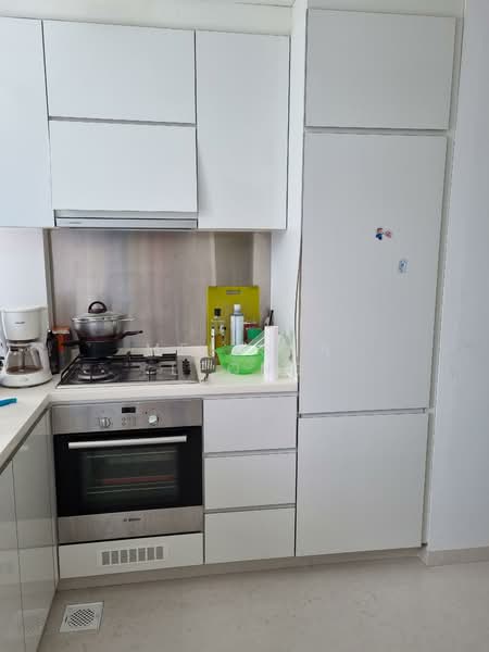Casa Fortuna, 36 Ah Hood Road, 2 Bedrooms, 1,044 sqft, Condominium For Rent, by Melissa Leong, 500074974 - Kitchen - PropertyGuru.com.sg