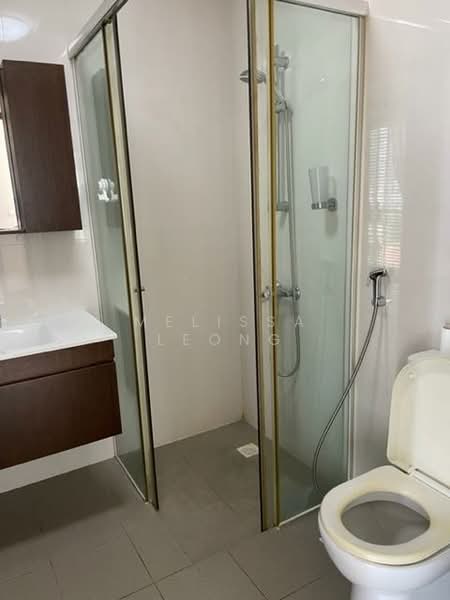 Casa Fortuna, 36 Ah Hood Road, 2 Bedrooms, 1,044 sqft, Condominium For Rent, by Melissa Leong, 500074974 - Bathroom - PropertyGuru.com.sg