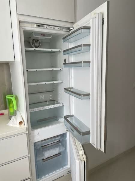 Casa Fortuna, 36 Ah Hood Road, 2 Bedrooms, 1,044 sqft, Condominium For Rent, by Melissa Leong, 500074974 - Kitchen - PropertyGuru.com.sg