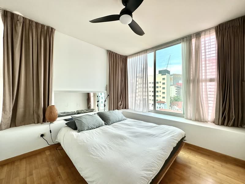 Parc Emily, 5 Mount Emily Road, 2 Bedrooms, 904 sqft, Condominium For Rent, by TJHAI C. (TJ), 500074977 - Bedroom - PropertyGuru.com.sg
