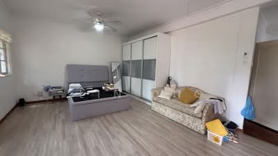 For Sale - Rare! ❤️ Serangoon Gardens 3-sty Terrace with 5 Bedrooms