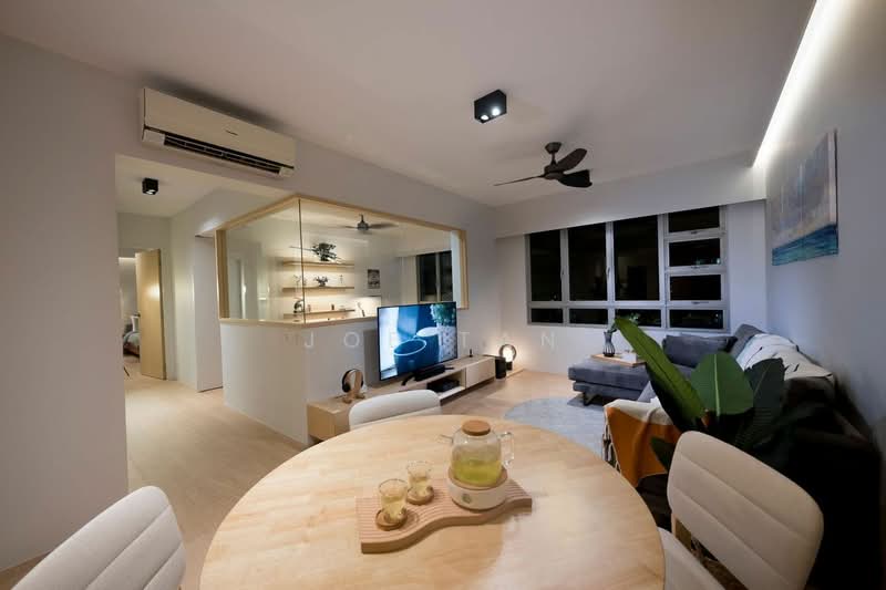 451B Sengkang West Way, 451B Sengkang West Way, 3 Bedrooms, 990 sqft, HDB Flat For Rent, by Joe Tan, 500075008 - Living Room - PropertyGuru.com.sg