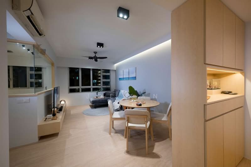 451B Sengkang West Way, 451B Sengkang West Way, 3 Bedrooms, 990 sqft, HDB Flat For Rent, by Joe Tan, 500075008 - Living Room - PropertyGuru.com.sg