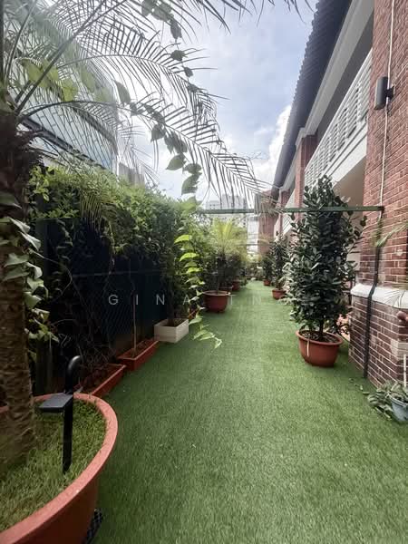 Charming newly renovated Shophouses, Charming newly renovated two storeys Shophouses for rent p, 6 Bedrooms, 2,000 sqft, Shophouse For Rent, by Gina Tng, 500075042 - Exterior - PropertyGuru.com.sg