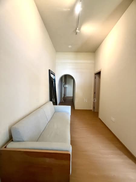 Charming newly renovated Shophouses, Charming newly renovated two storeys Shophouses for rent p, 6 Bedrooms, 2,000 sqft, Shophouse For Rent, by Gina Tng, 500075042 - PropertyGuru.com.sg