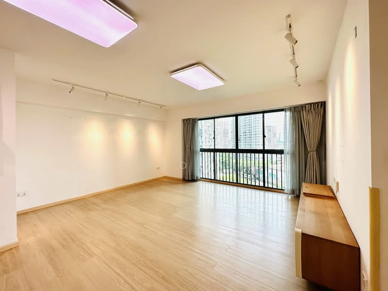 Pinnacle @ Duxton, 1B Cantonment Road, 3 Bedrooms, 1,130 sqft, HDB Flat For Sale, by Carol He, 500075069 - Living Room - PropertyGuru.com.sg
