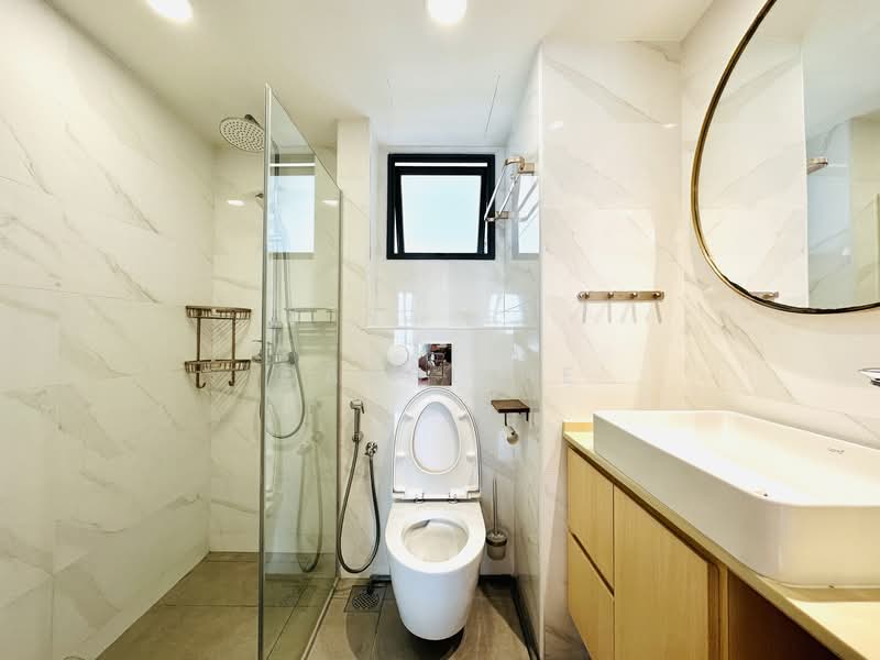 Pinnacle @ Duxton, 1B Cantonment Road, 3 Bedrooms, 1,130 sqft, HDB Flat For Sale, by Carol He, 500075069 - Bathroom - PropertyGuru.com.sg