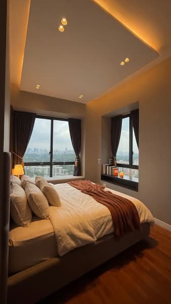 d'Leedon (Former Farrer Court), 13 Leedon Heights, 4 Bedrooms, 1,744 sqft, Condominium For Sale, by Jeff Tey, 500075070 - Bedroom - PropertyGuru.com.sg