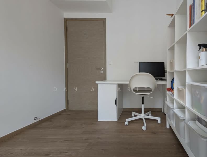 The Terrace Executive Condominium For Sale at S$ 2,300,000 | PropertyGuru Singapore - Bedroom 1