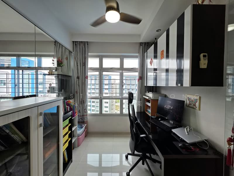 162B Rivervale Crescent HDB Flat For Sale at S$ 765,000 | PropertyGuru Singapore - Study