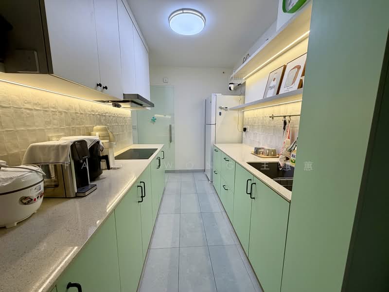 87 Dawson Road HDB Flat For Sale at S$ 1,300,000 | PropertyGuru Singapore - Kitchen