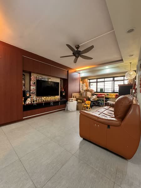 54 Kent Road HDB Flat For Sale at S$ 999,998 | PropertyGuru Singapore - Living Room