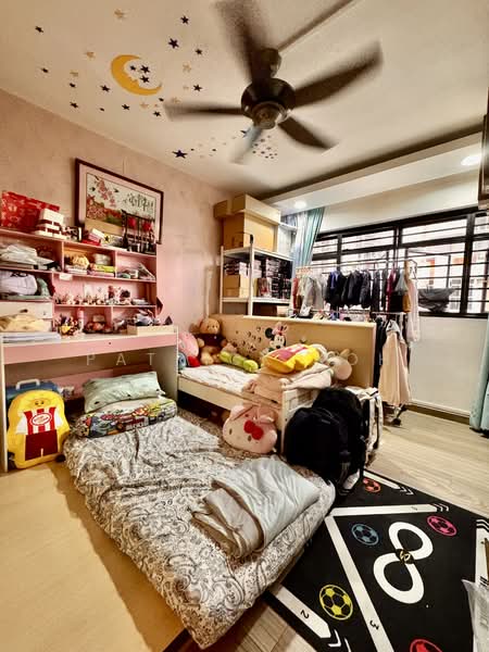 54 Kent Road HDB Flat For Sale at S$ 999,998 | PropertyGuru Singapore - Bedroom