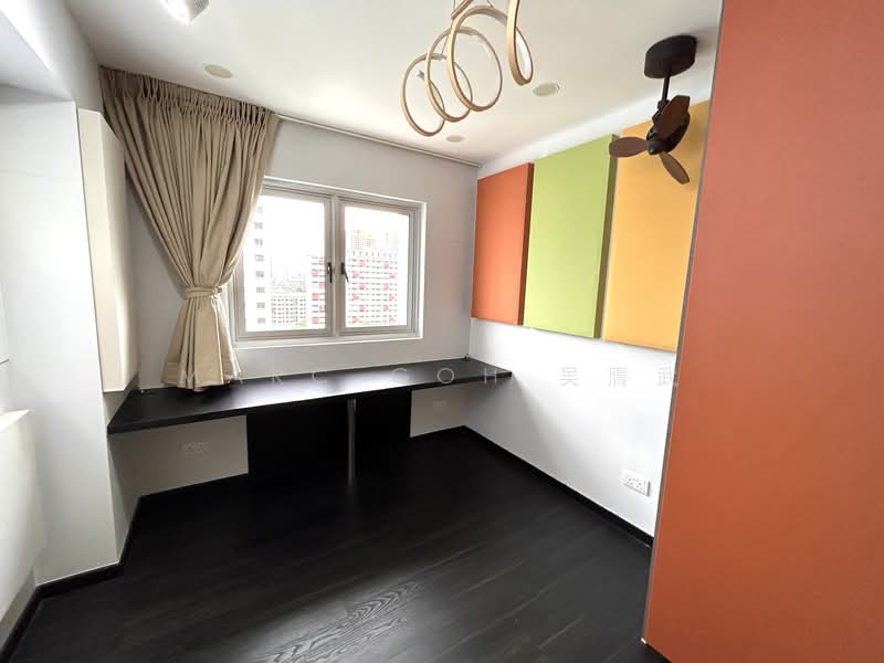 7 Lorong 7 Toa Payoh, 7 Lorong 7 Toa Payoh, 4 Bedrooms, 1,291 sqft, HDB Flat For Sale, by Marc Goh 吴膺武, 500075131 - Study - PropertyGuru.com.sg