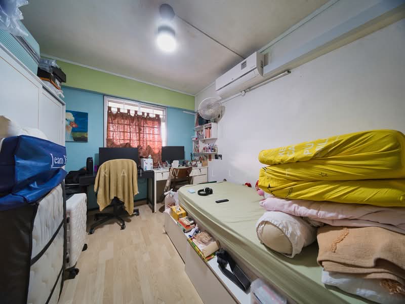 44 Owen Road HDB Flat For Sale at S$ 475,000 | PropertyGuru Singapore - Bedroom