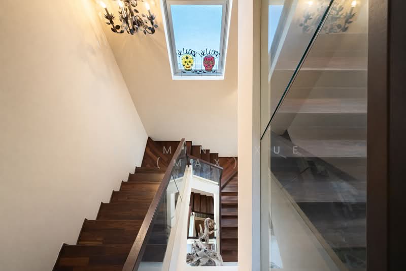 Montclair @ Whitley Cluster House For Sale at S$ 4,300,000 | PropertyGuru Singapore - Interior