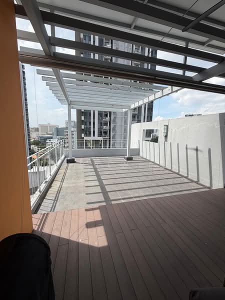 Clydes Residence Apartment For Sale at S$ 1,900,000 | PropertyGuru Singapore - Balcony