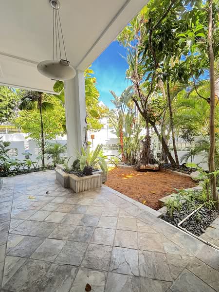 Kew Crescent Semi-Detached House For Sale at S$ 4,480,000 | PropertyGuru Singapore - Garden