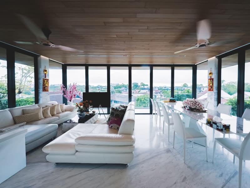 RARE Elevated Exclusive Detached in D11 Bungalow House For Sale at S$ 21,800,000 | PropertyGuru Singapore - Living Room