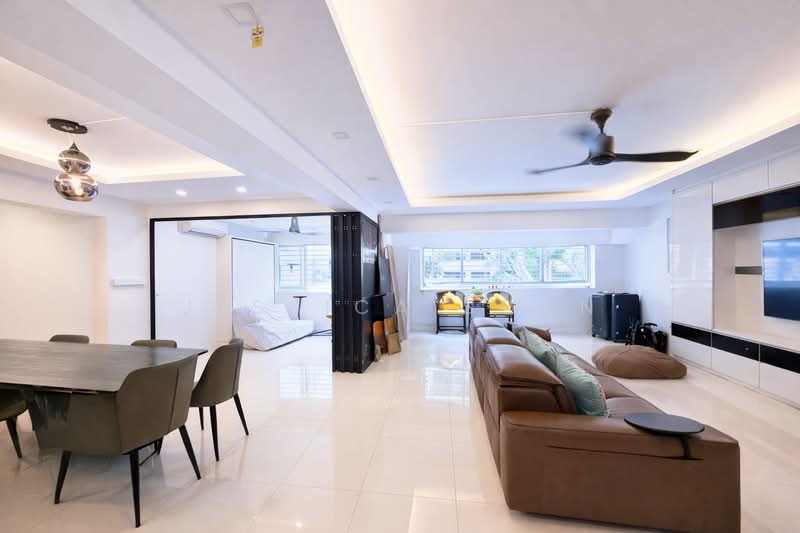559 Hougang Street 51, 559 Hougang Street 51, 3 Bedrooms, 1,550 sqft, HDB Flat For Sale, by Jessica Soon, 500075196 - Living Room - PropertyGuru.com.sg