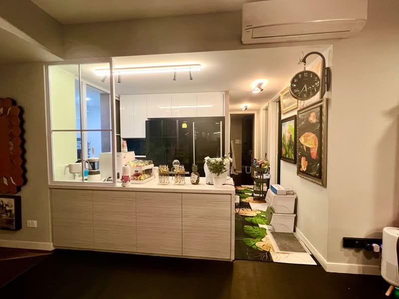 The Centris Condominium For Sale at S$ 2,300,000 | PropertyGuru Singapore - Kitchen