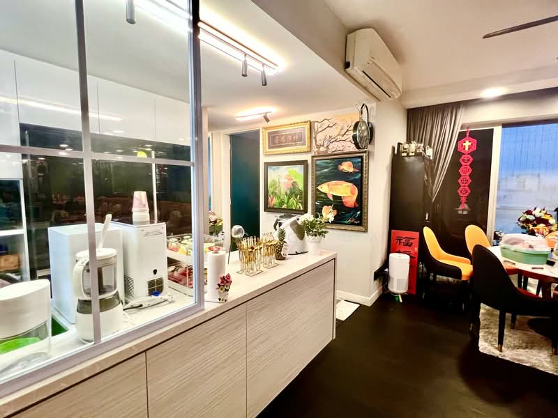 The Centris Condominium For Sale at S$ 2,300,000 | PropertyGuru Singapore - Kitchen