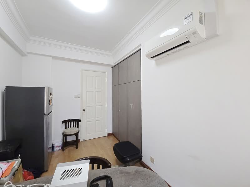 Cherryhill, 21 Lorong Lew Lian, 3 Bedrooms, 1,194 sqft, Condominium For Rent, by Idy Tee, 500075202 - Interior - PropertyGuru.com.sg