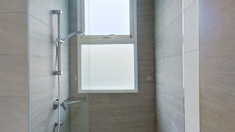 SeaSuites Apartment For Sale at S$ 2,390,000 | PropertyGuru Singapore - Bathroom