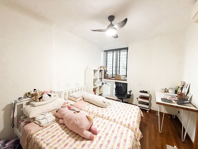 Changi Rise Condo, 4 Simei Rise, 4 Bedrooms, 1,496 sqft, Condominium For Rent, by Lionel Chew, 500075226 - Bedroom - PropertyGuru.com.sg