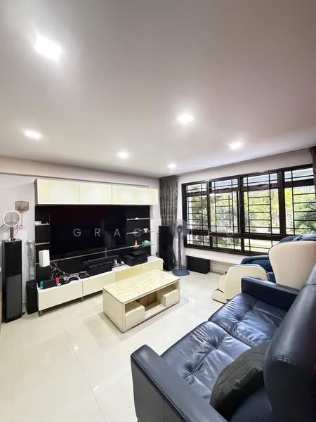 For Sale - 492 Admiralty Link