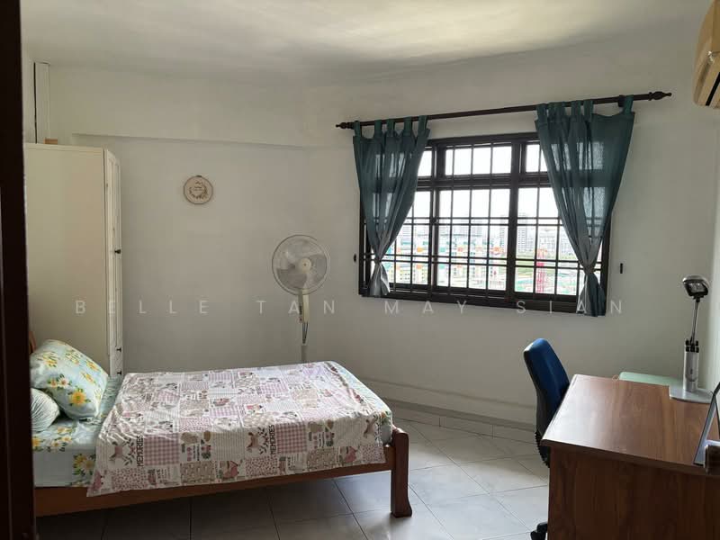 762 Bedok Reservoir View, 762 Bedok Reservoir View, 3 Bedrooms, 1,259 sqft, HDB Flat For Rent, by Belle Tan May Sian, 500075242 - Bedroom - PropertyGuru.com.sg