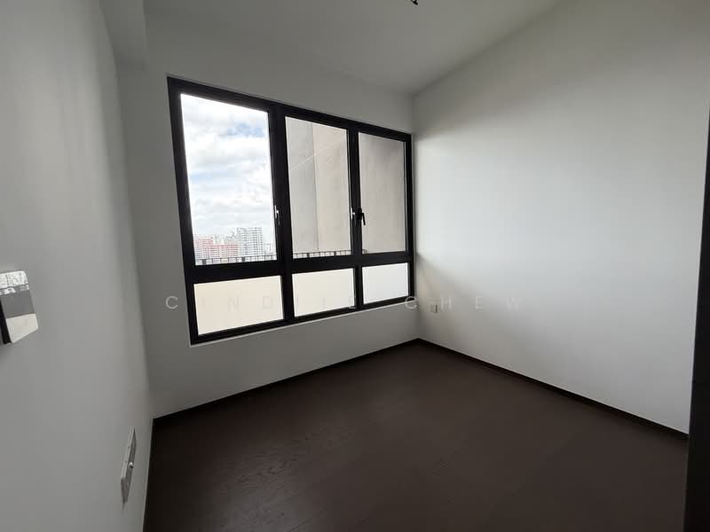Tembusu Grand, 96 Jalan Tembusu, 2 Bedrooms, 667 sqft, Condominium For Sale, by Cindiie Chew, 500075259 - Common Bedroom - PropertyGuru.com.sg