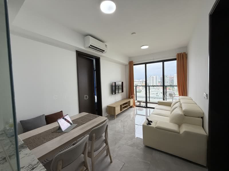 Tembusu Grand, 96 Jalan Tembusu, 2 Bedrooms, 667 sqft, Condominium For Sale, by Cindiie Chew, 500075259 - Living Room - PropertyGuru.com.sg