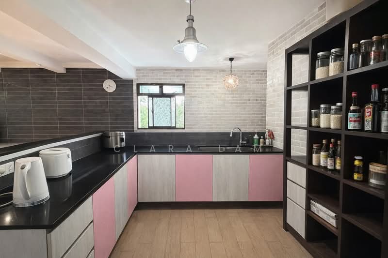 58 Geylang Bahru HDB Flat For Sale at S$ 980,000 | PropertyGuru Singapore - Dry Kitchen