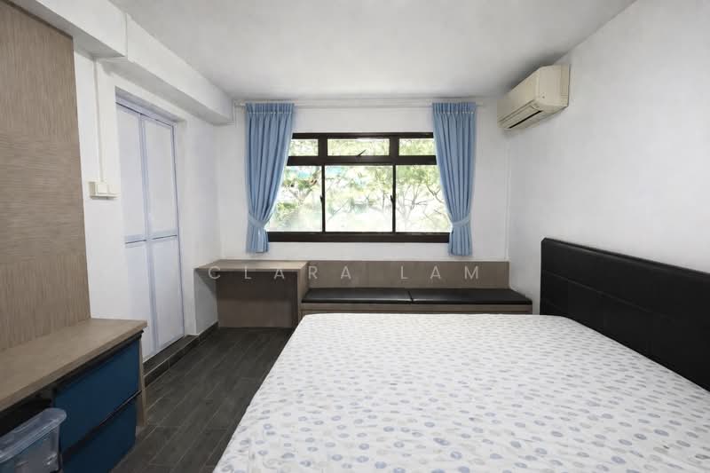 58 Geylang Bahru HDB Flat For Sale at S$ 980,000 | PropertyGuru Singapore - Master Bedroom