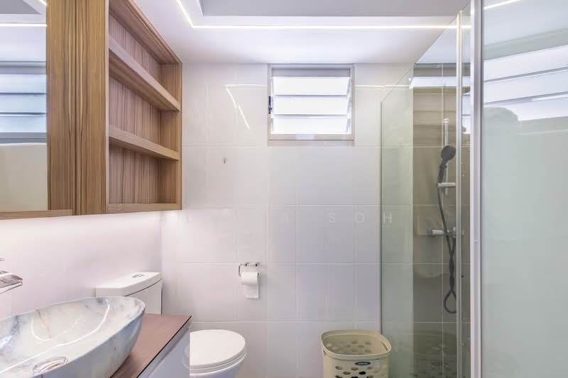 217C Compassvale Drive HDB Flat For Sale at S$ 888,000 | PropertyGuru Singapore - Bathroom
