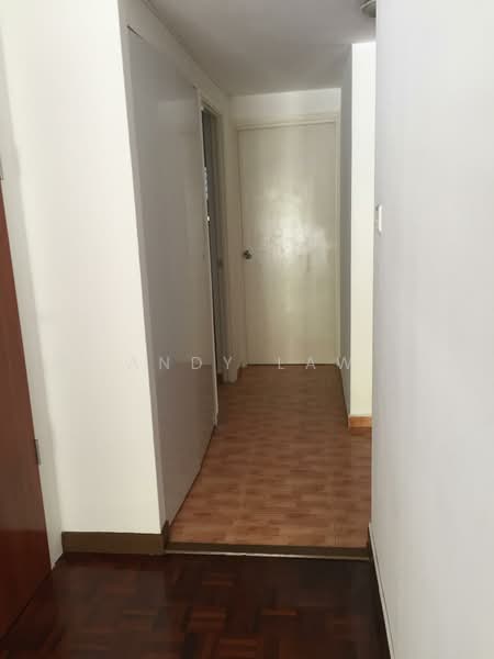 Ridgewood Condominium, 61 Mount Sinai Drive, 4 Bedrooms, 3,800 sqft, Condominium For Rent, by Andy Law, 500075270 - Corridor - PropertyGuru.com.sg