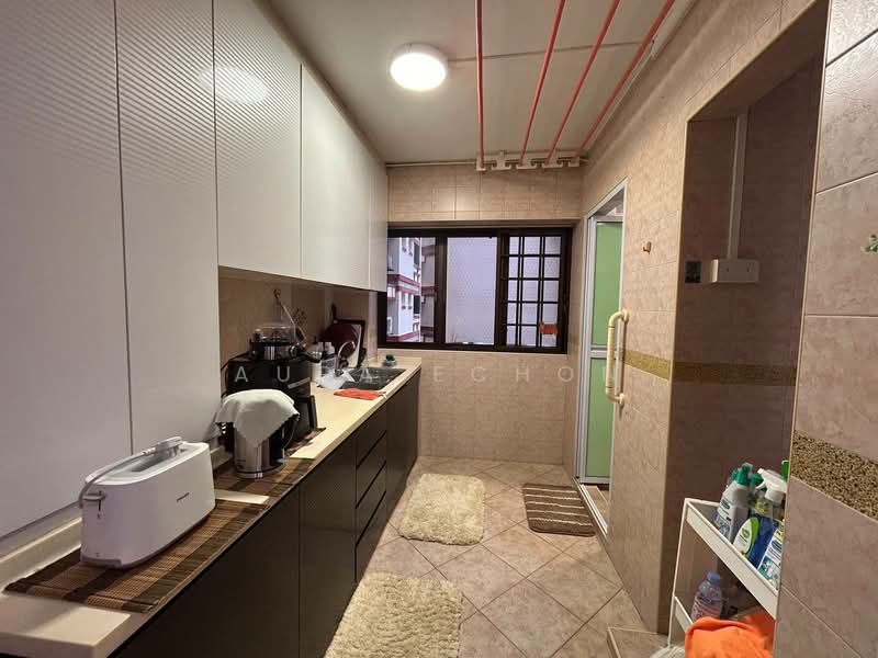 323 Tampines Street 33, 323 Tampines Street 33, 3 Bedrooms, 1,195 sqft, HDB Flat For Rent, by Aura Echon, 500075272 - Kitchen - PropertyGuru.com.sg