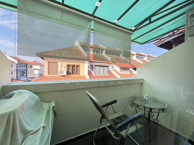 Loyang Villas Terraced House For Sale at S$ 2,700,000 | PropertyGuru Singapore - Balcony